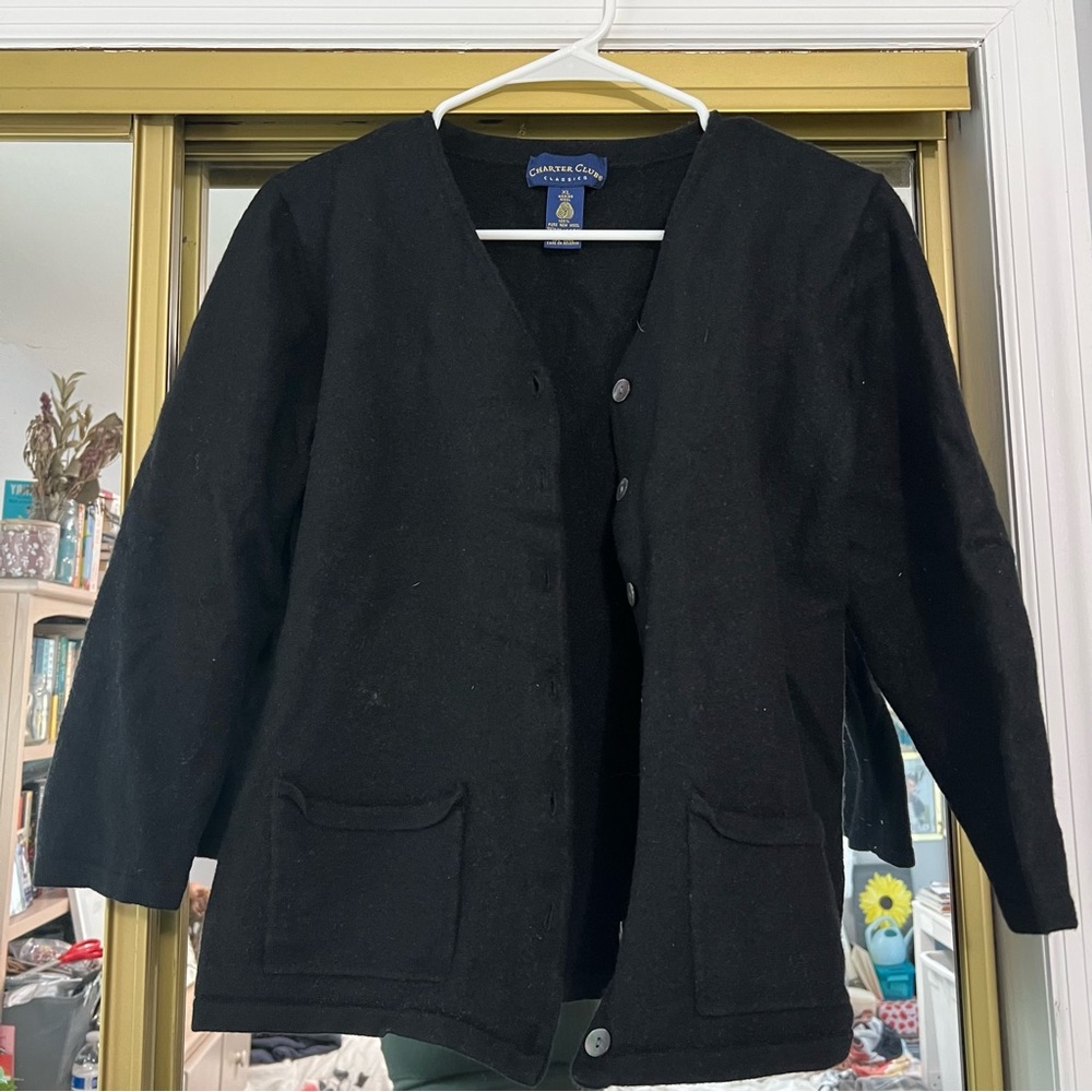 Vintage Wool black cardigan: Carter club classics